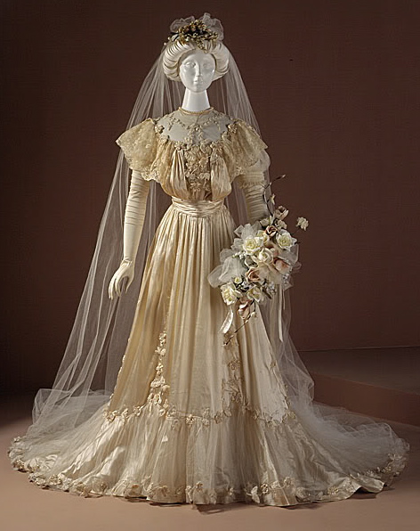 edwardian era wedding dress